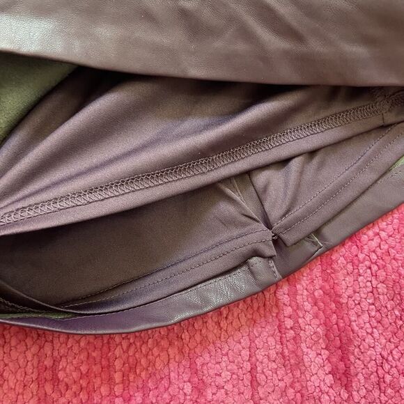 Calvin Klein Faux Leather Sleeveless Sheath Dress Purple Plum Size 8 - Picture 7 of 11